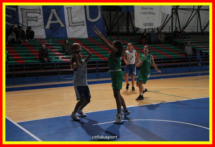 181126 Basket_Femm 033_tn.JPG